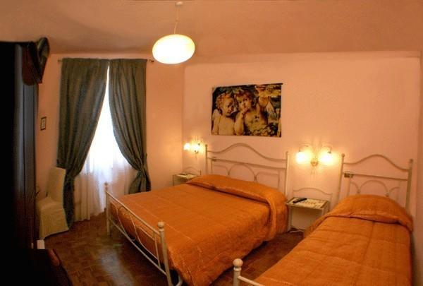 B&B Le Campane Ferrara Habitación foto